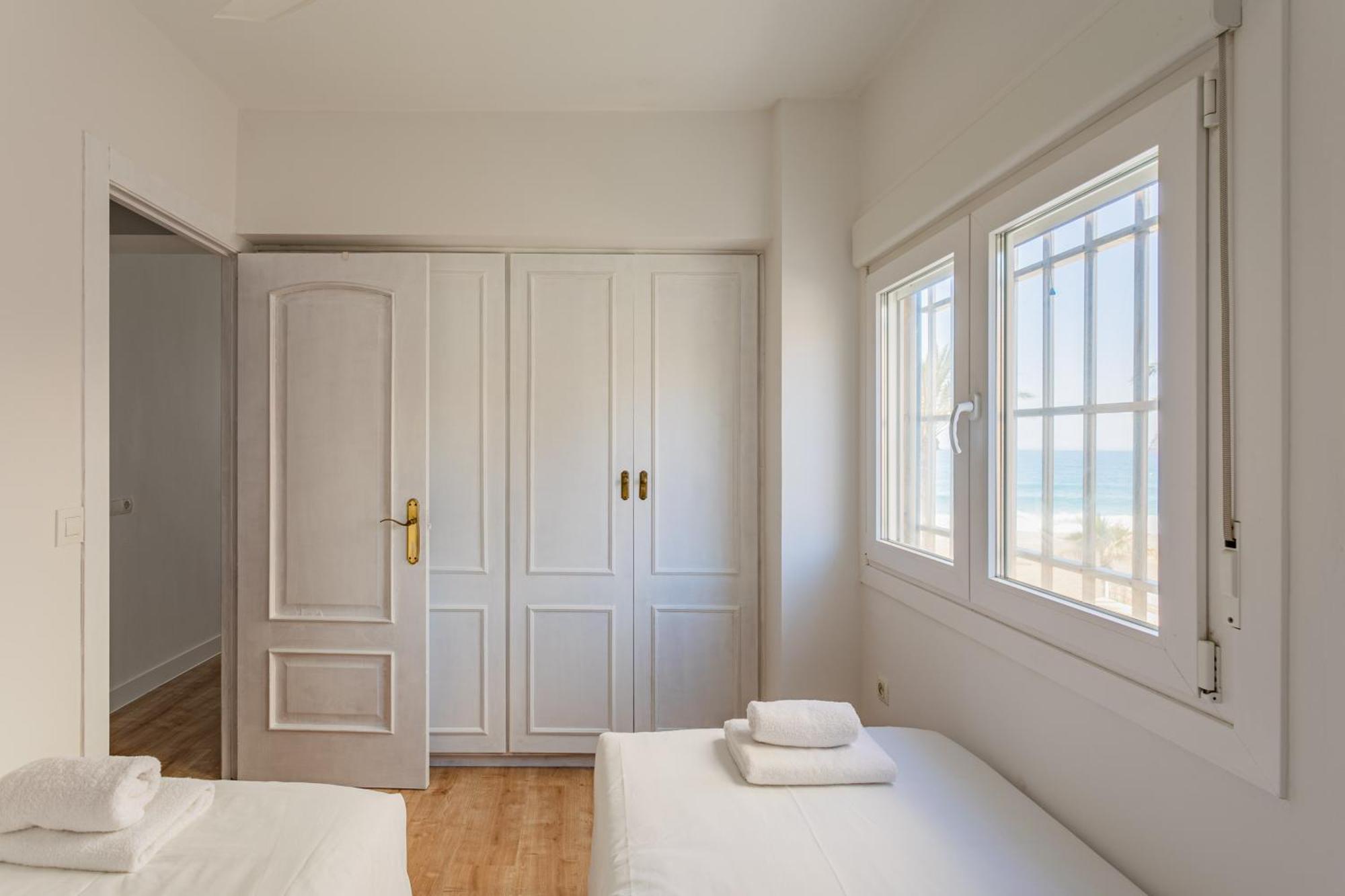 Trendyhomes Zapillo Beach - Primera Linea De Playa Almería Exterior photo