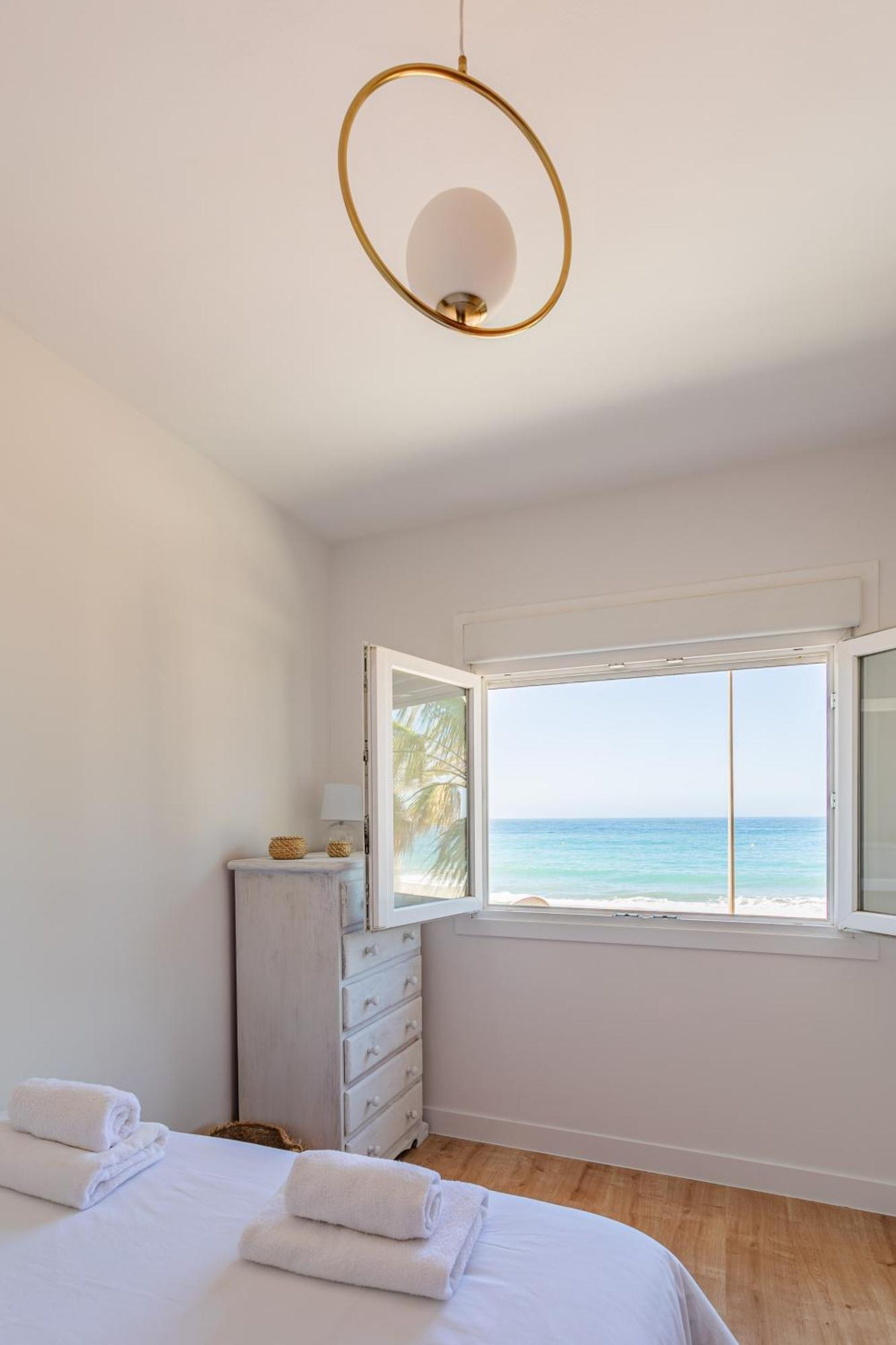 Trendyhomes Zapillo Beach - Primera Linea De Playa Almería Exterior photo